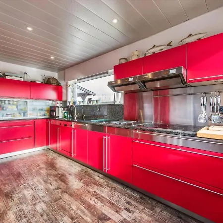 Near Sea And Shops In Belgium Villa