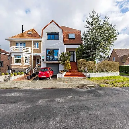 Near Sea And Shops In Belgium Villa *